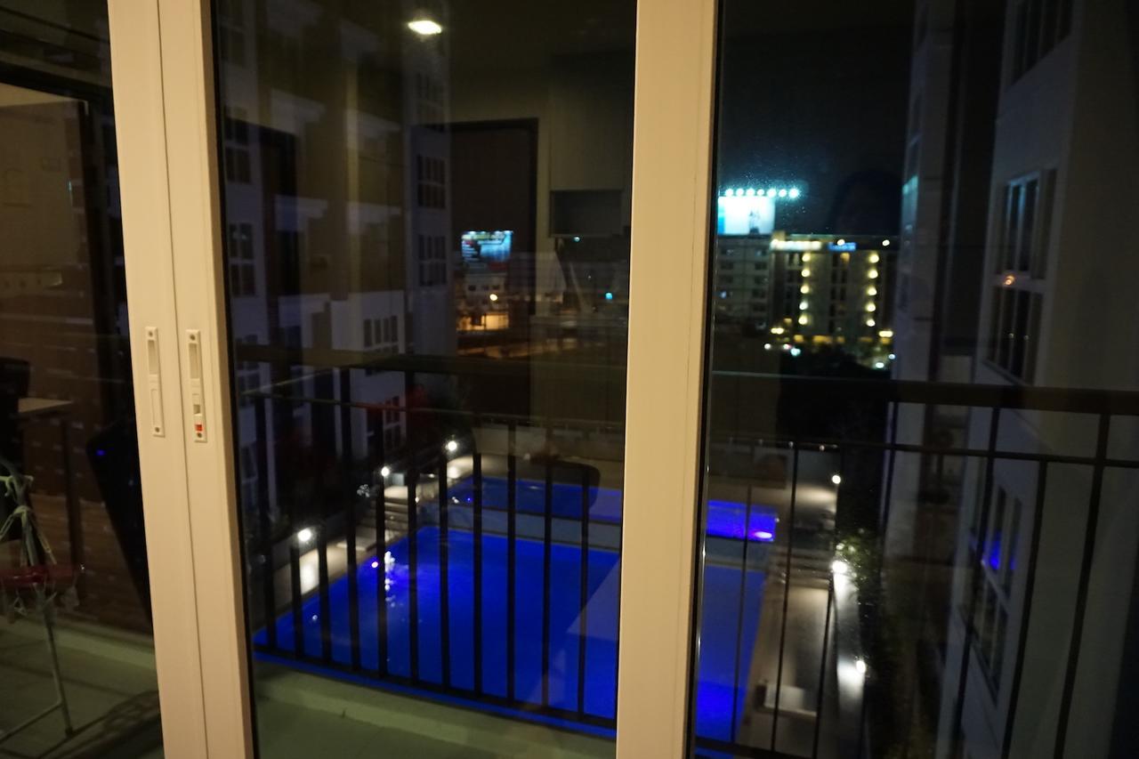 Pool View Room The Prio Chiang Mai Exterior foto